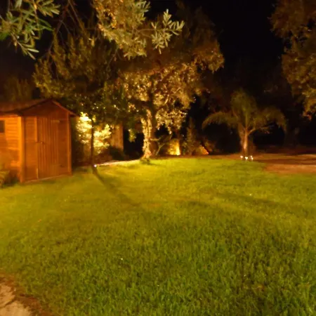 Theni Olive Grove Κάτω Γερακάρι